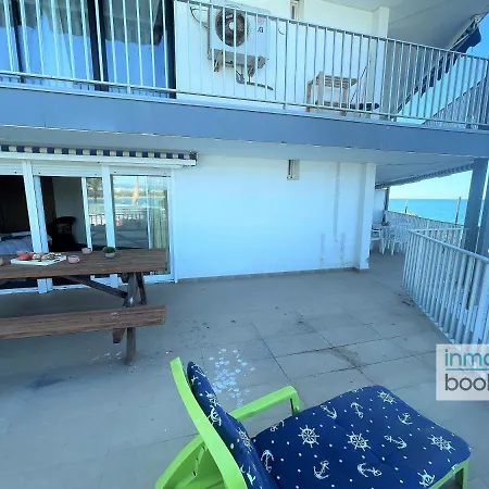 Sun Beach Acantilados La Mar